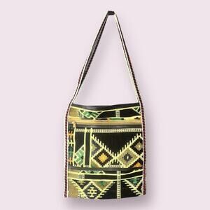 Large Bohemian Crossbody Carpet Bag‎